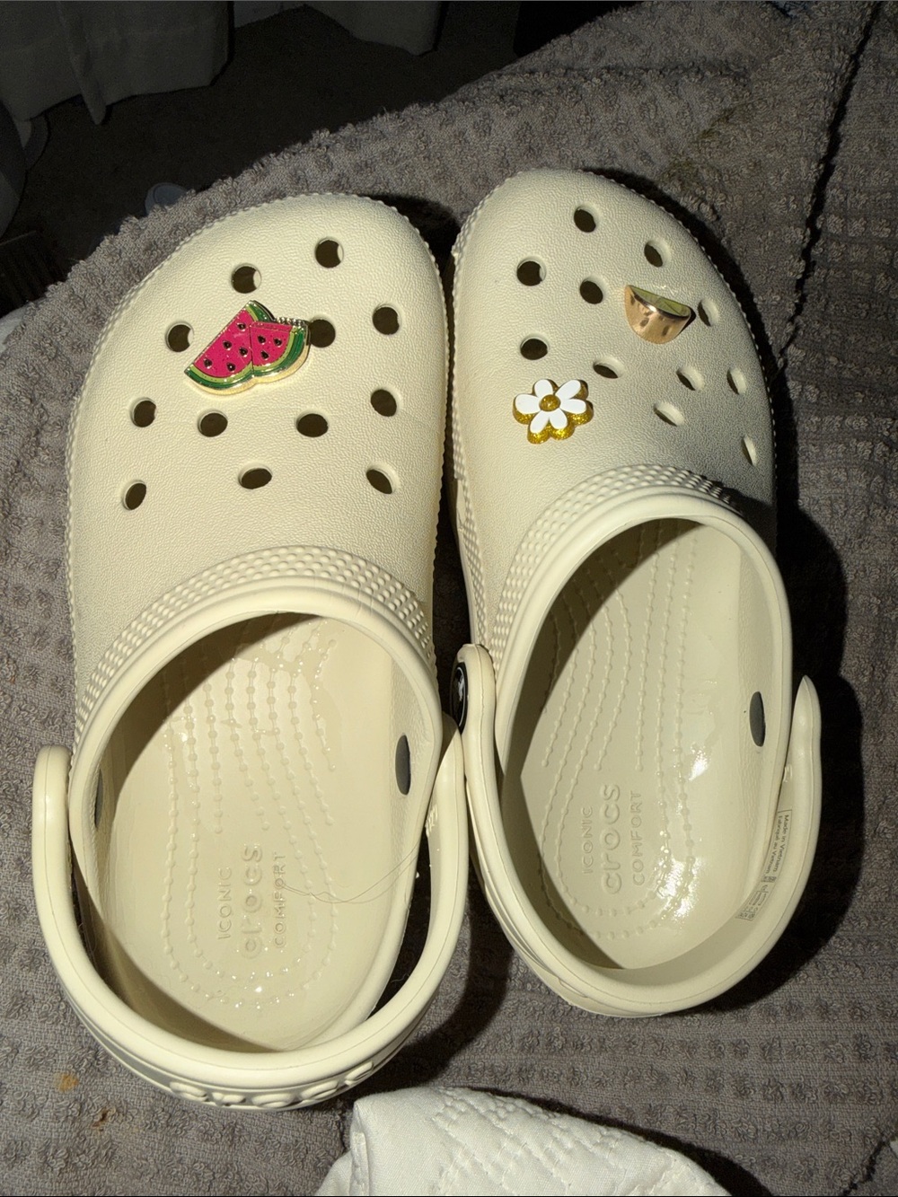 CROCS Kids Cream Clogs with Colorful Charms